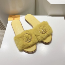 Louis Vuitton Slippers